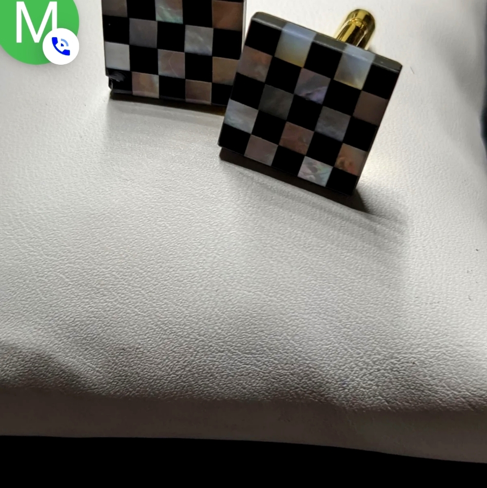Cufflinks